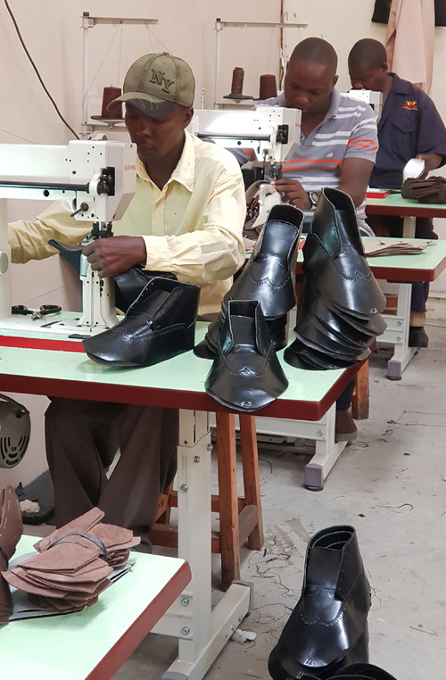 Kenya shoe factory Shoe Machines Stitching machine